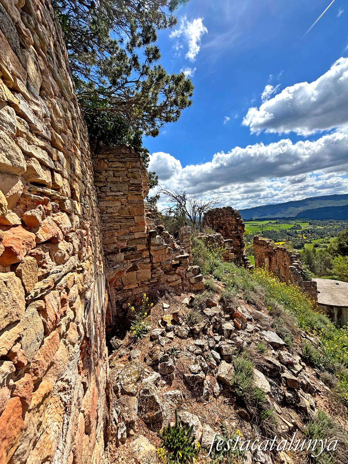 Aguilar de Segarra - Castell d'Aguilar