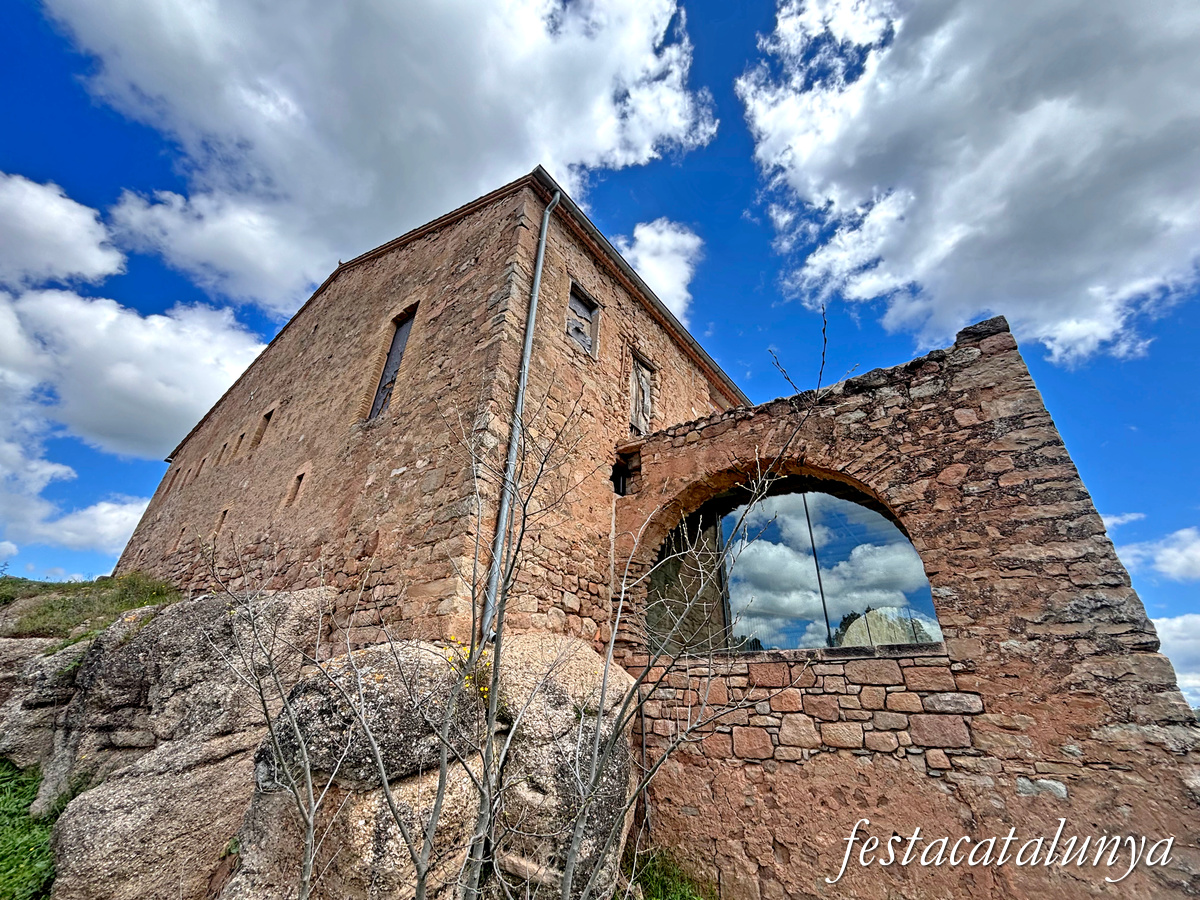 Aguilar de Segarra - Sant Miquel del castell de Castellar 