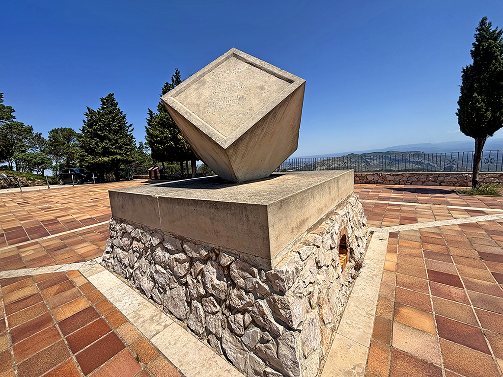 Espais de la batalla de l'Ebre al Pinell de Brai ***