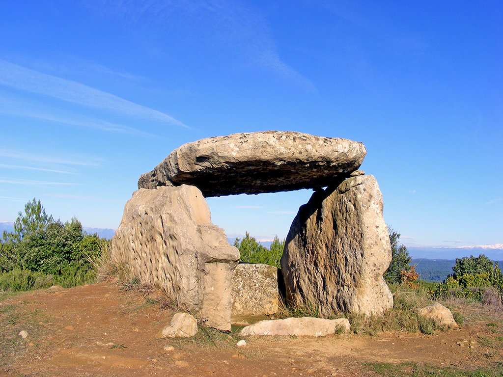 Dolmen del Pla de Trullàs o Trullars a Monistrol de Calders ***