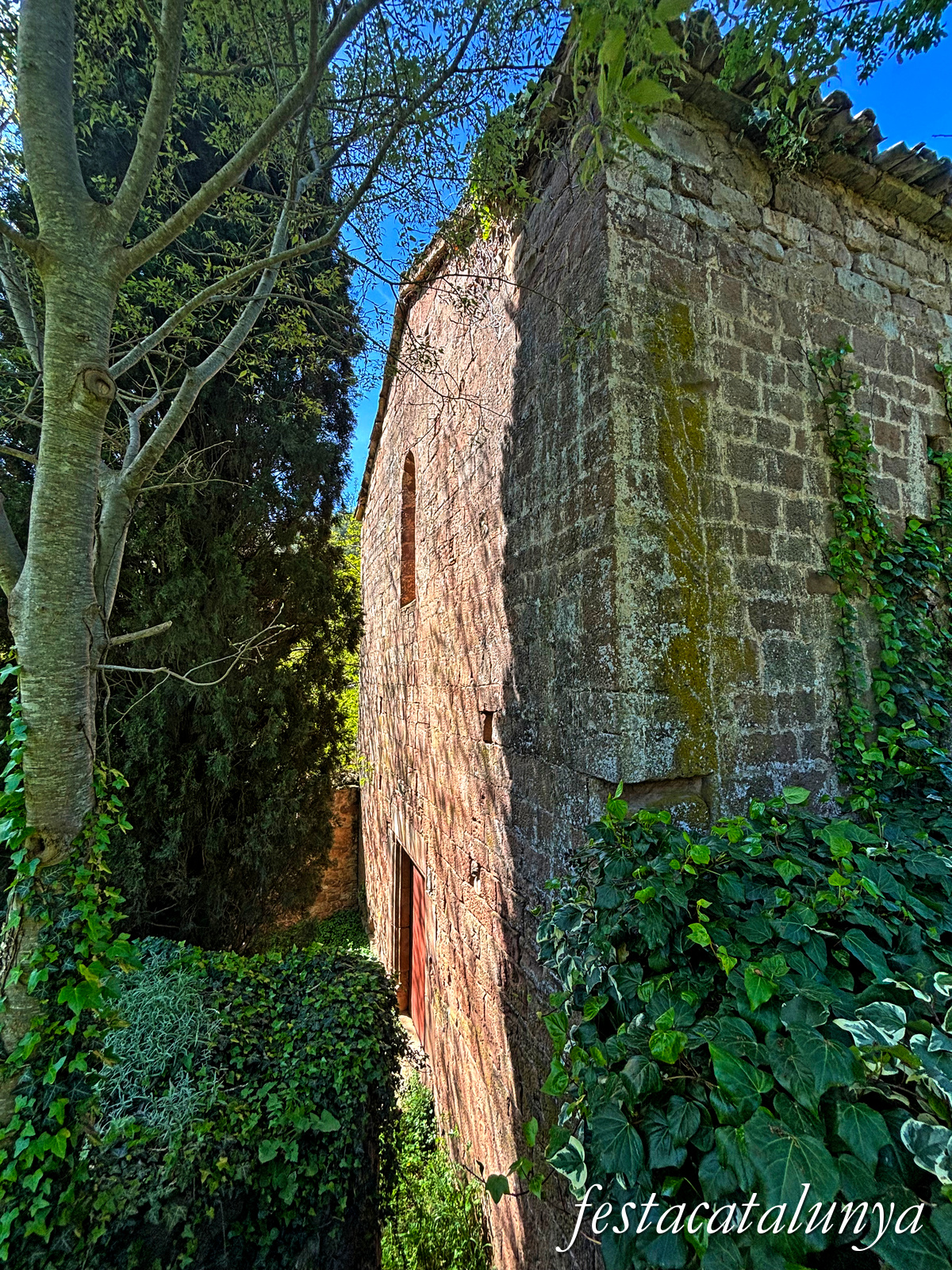 Rajadell - Santa Llúcia del mas del Forn