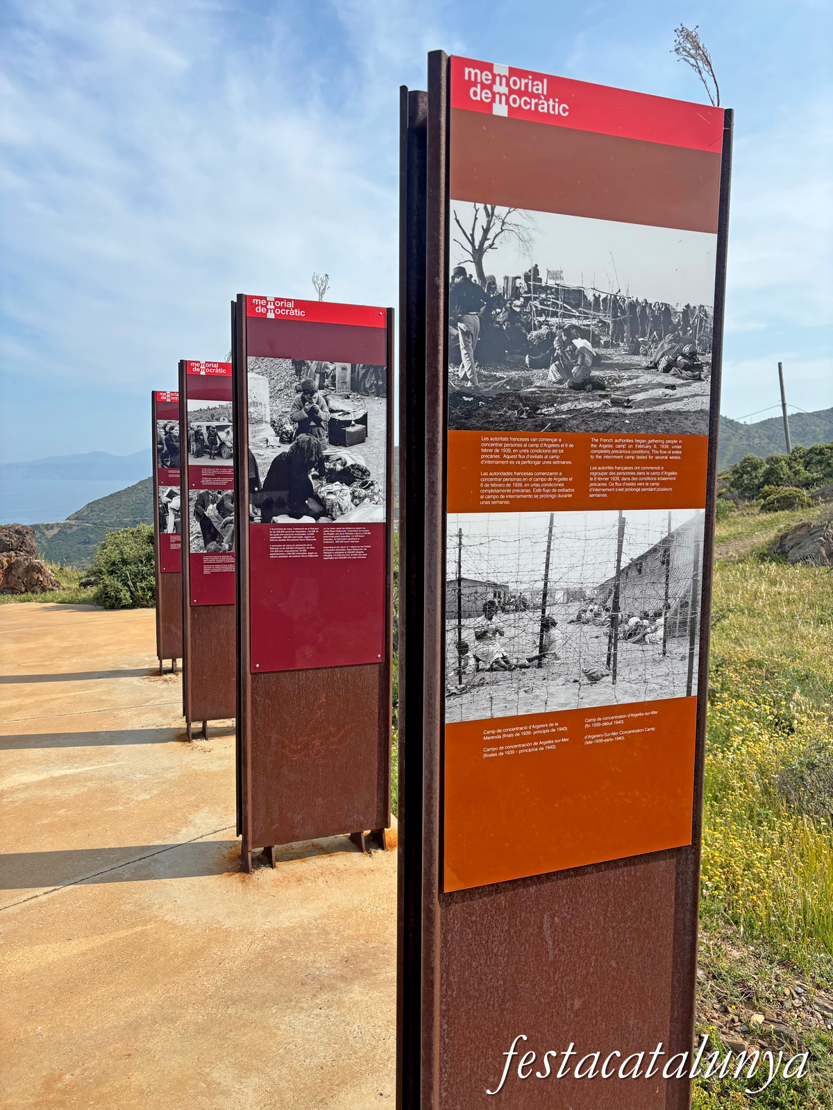 Portbou - Memorial de l'Exili republicà al coll dels Belitres 