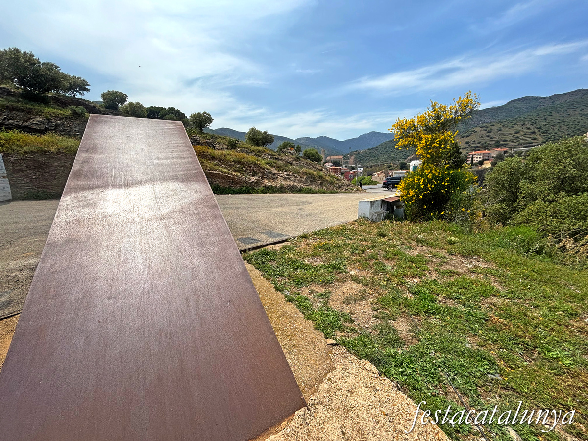 Portbou - Memorial Passatges a Walter Benjamin 