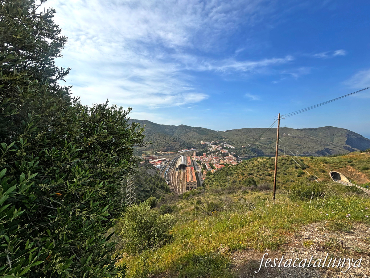 Portbou - Mirador des de l'antiga N-260 