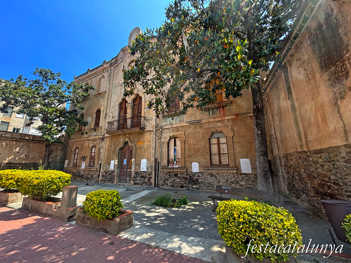 Portbou - Antic Ajuntament 