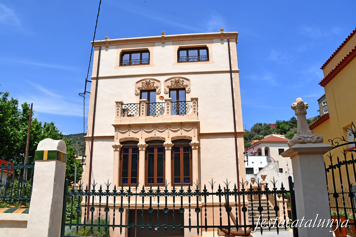 Portbou - Ca l'Huguet 