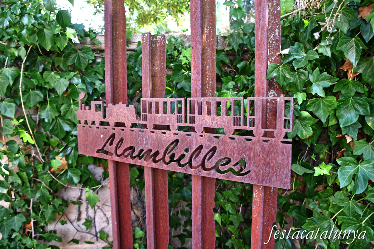 Llambilles - Estació del Carrilet a l'actual Ruta del Carrilet