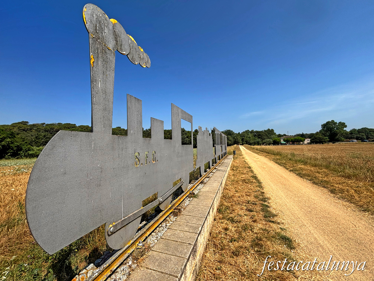 Llambilles - Estació del Carrilet a l'actual Ruta del Carrilet