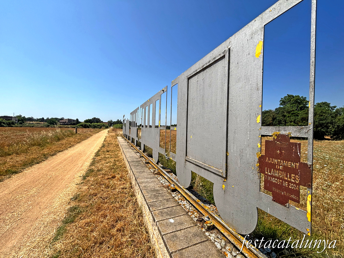 Llambilles - Estació del Carrilet a l'actual Ruta del Carrilet 