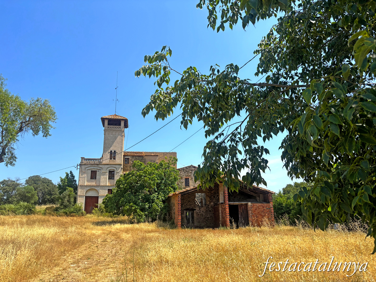 Llambilles - Mas Robert, la Torre