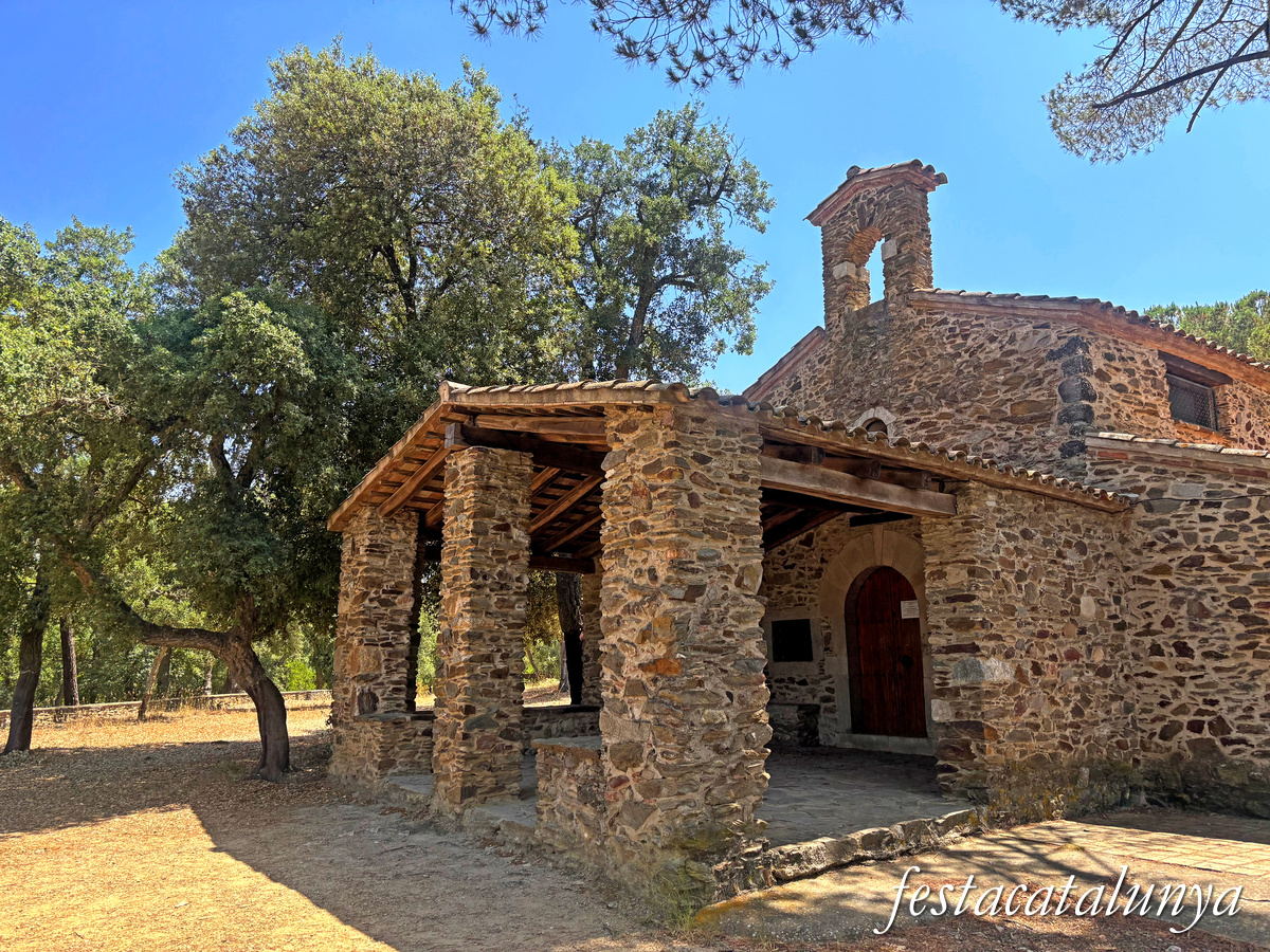 Llambilles - Sant Cristòfol del Bosc actual Mare de Déu de la Salut 