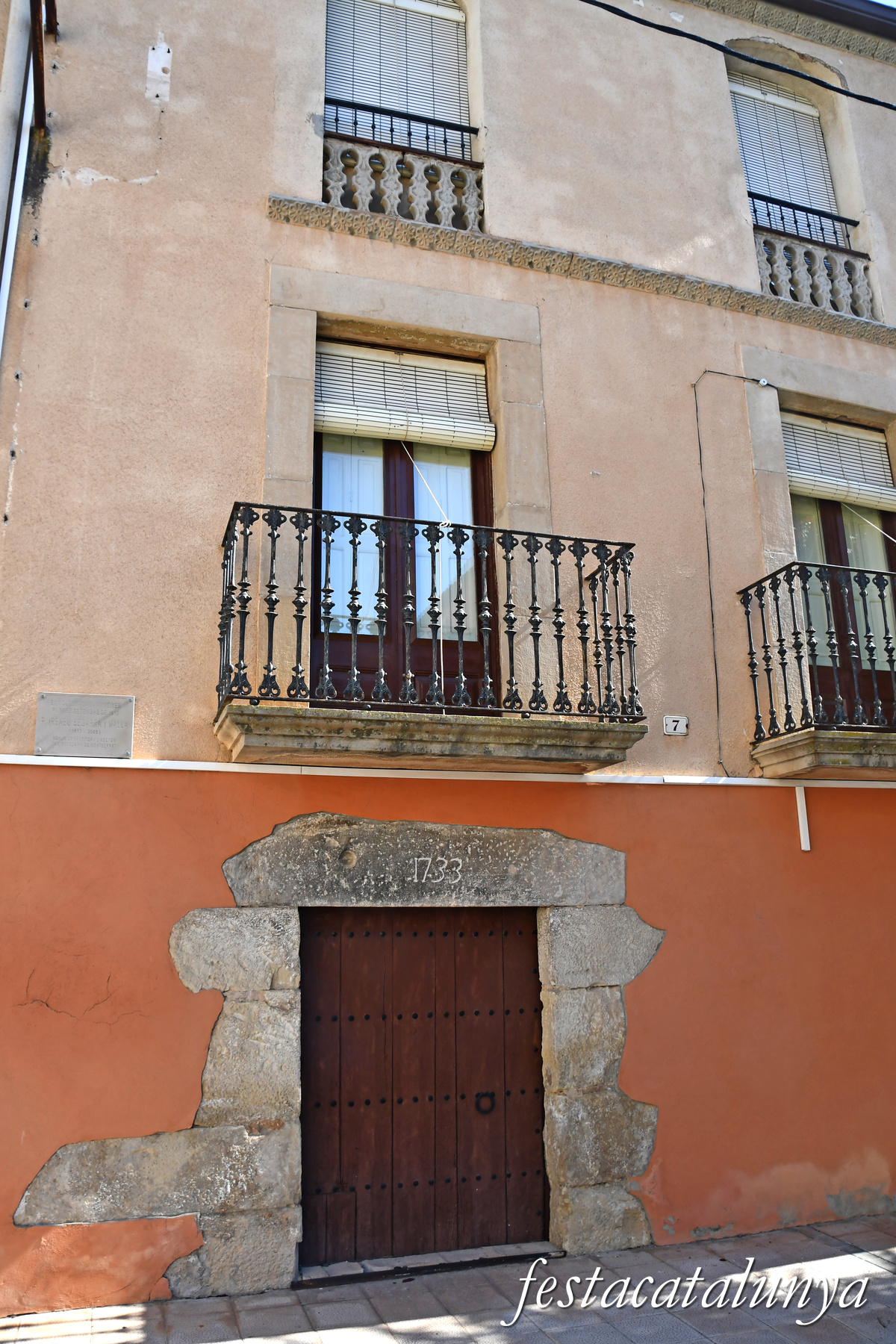 Ivars d'Urgell - Plaça del Doctor Segarra - Casa Pare Irineu Segarra 