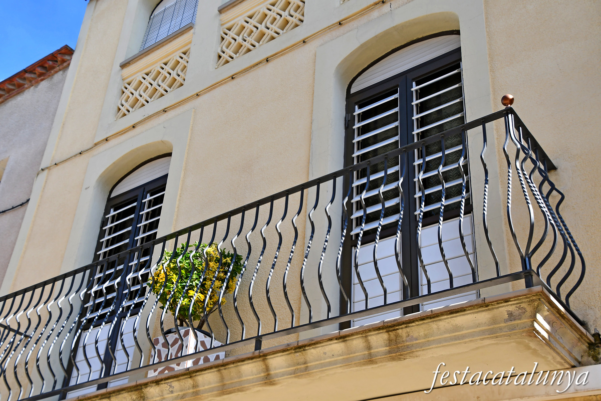 Ivars d'Urgell - Plaça del Doctor Segarra 