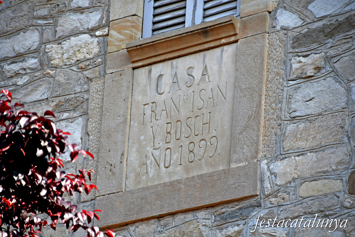 Ivars d'Urgell - Plaça del Doctor Segarra - Casa Francisco Isan