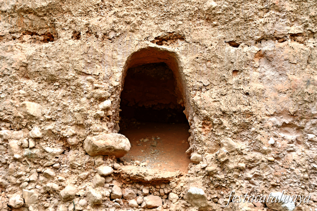 Pinell de Brai - Mines de terra refractària 