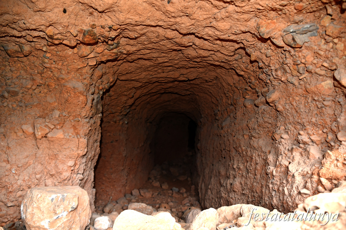 Pinell de Brai - Mines de terra refractària 