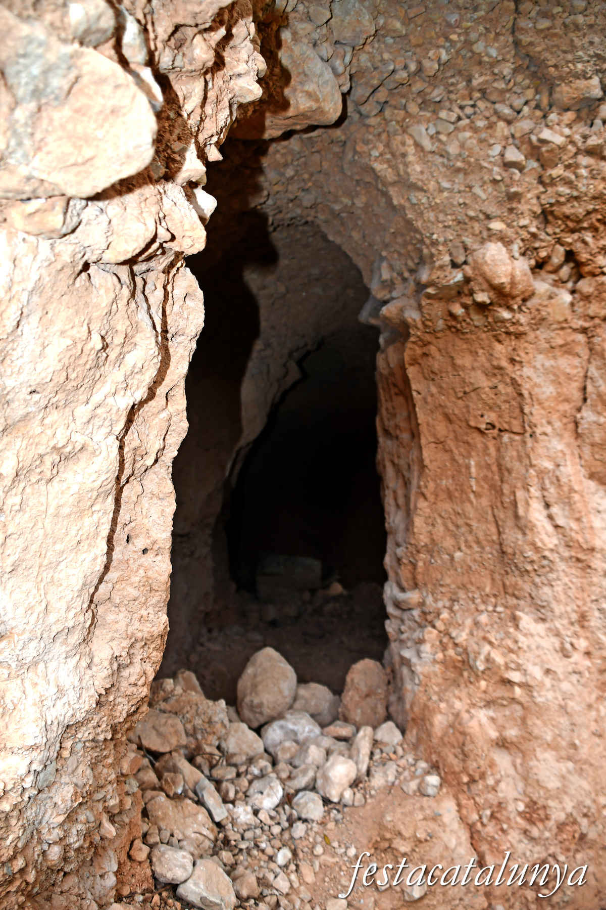 Pinell de Brai - Mines de terra refractària 