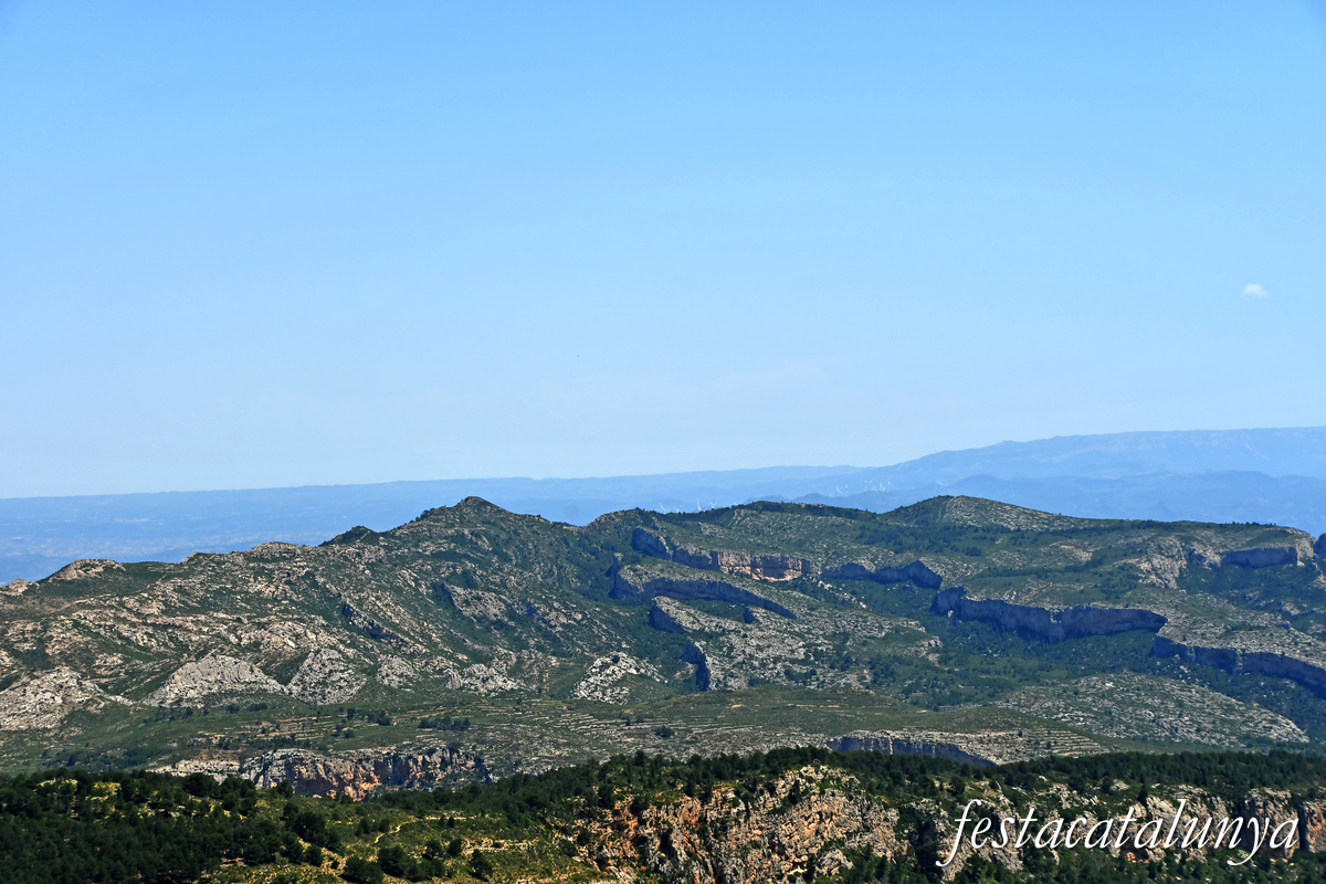 Pinell de Brai - Espais de la Batalla de l'Ebre - Mirador de la serra de Pàndols de la Punta Alta a la cota 705 