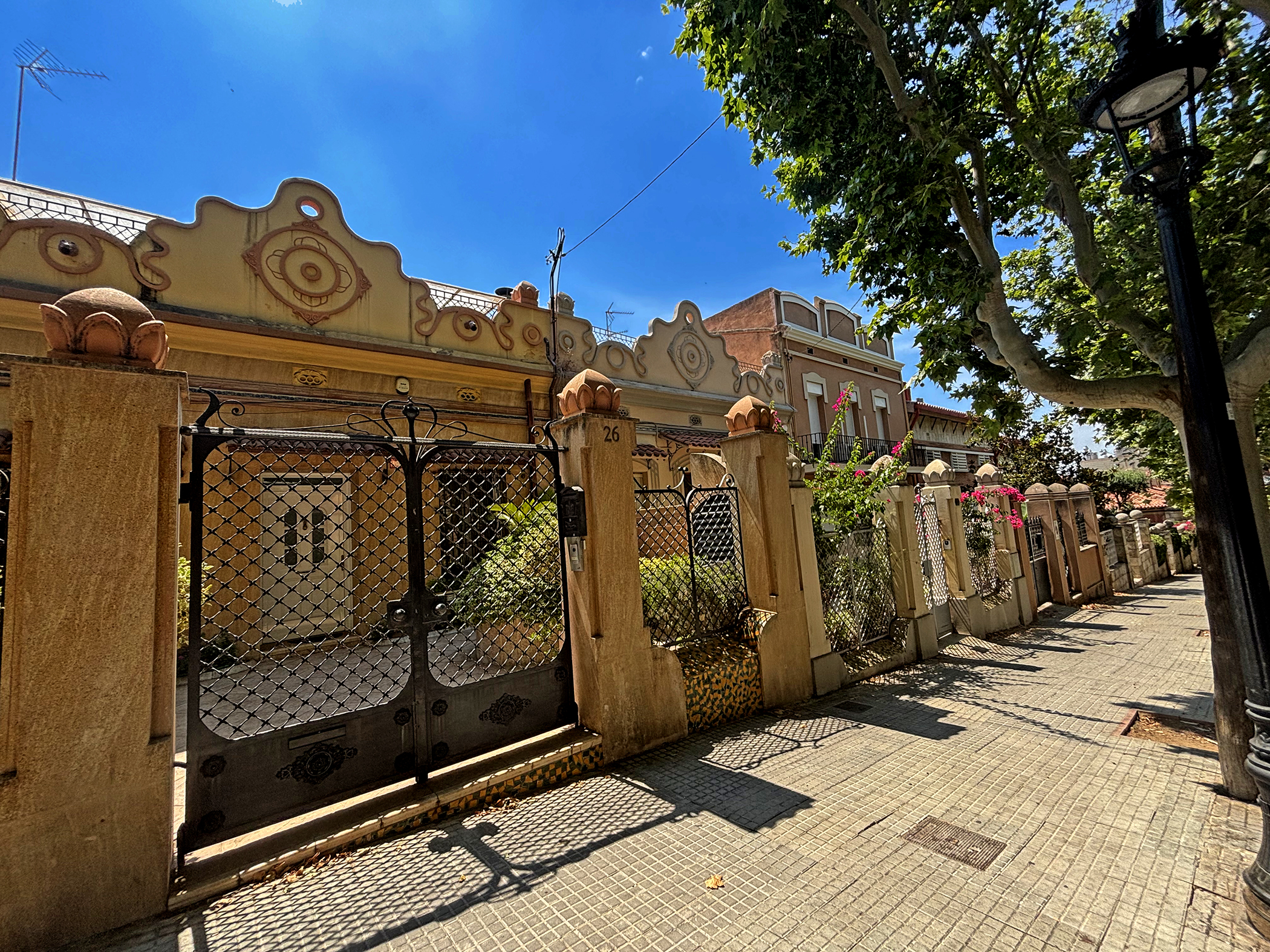 Passeig mossèn Jaume Gordi de Santa Coloma de Gramenet