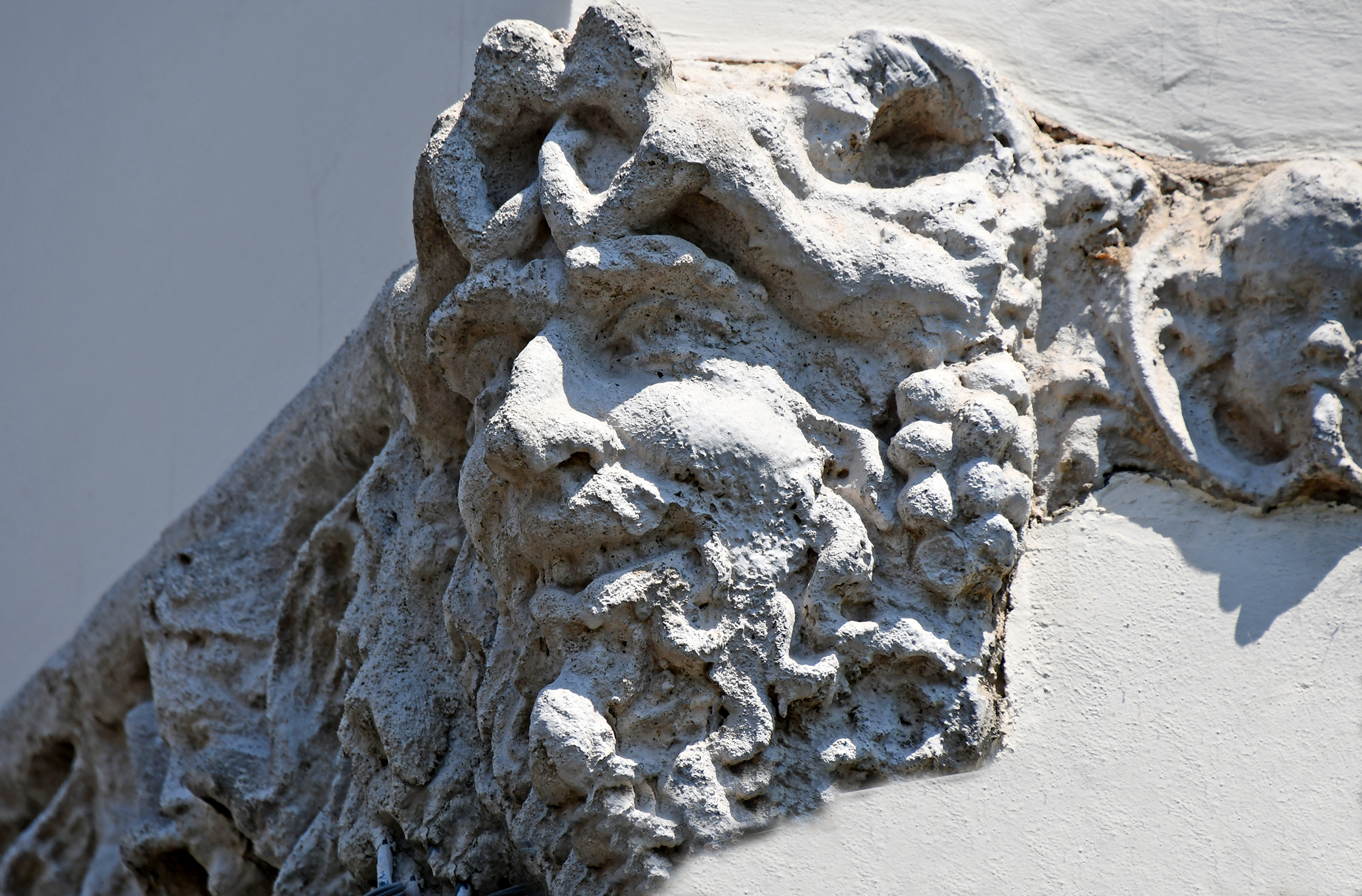 Casa dels Nins de Santa Coloma de Gramenet ***