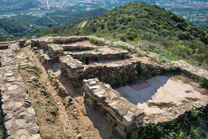 Poblat ibèric de Puig Castellar a Santa Coloma de Gramenet ***
