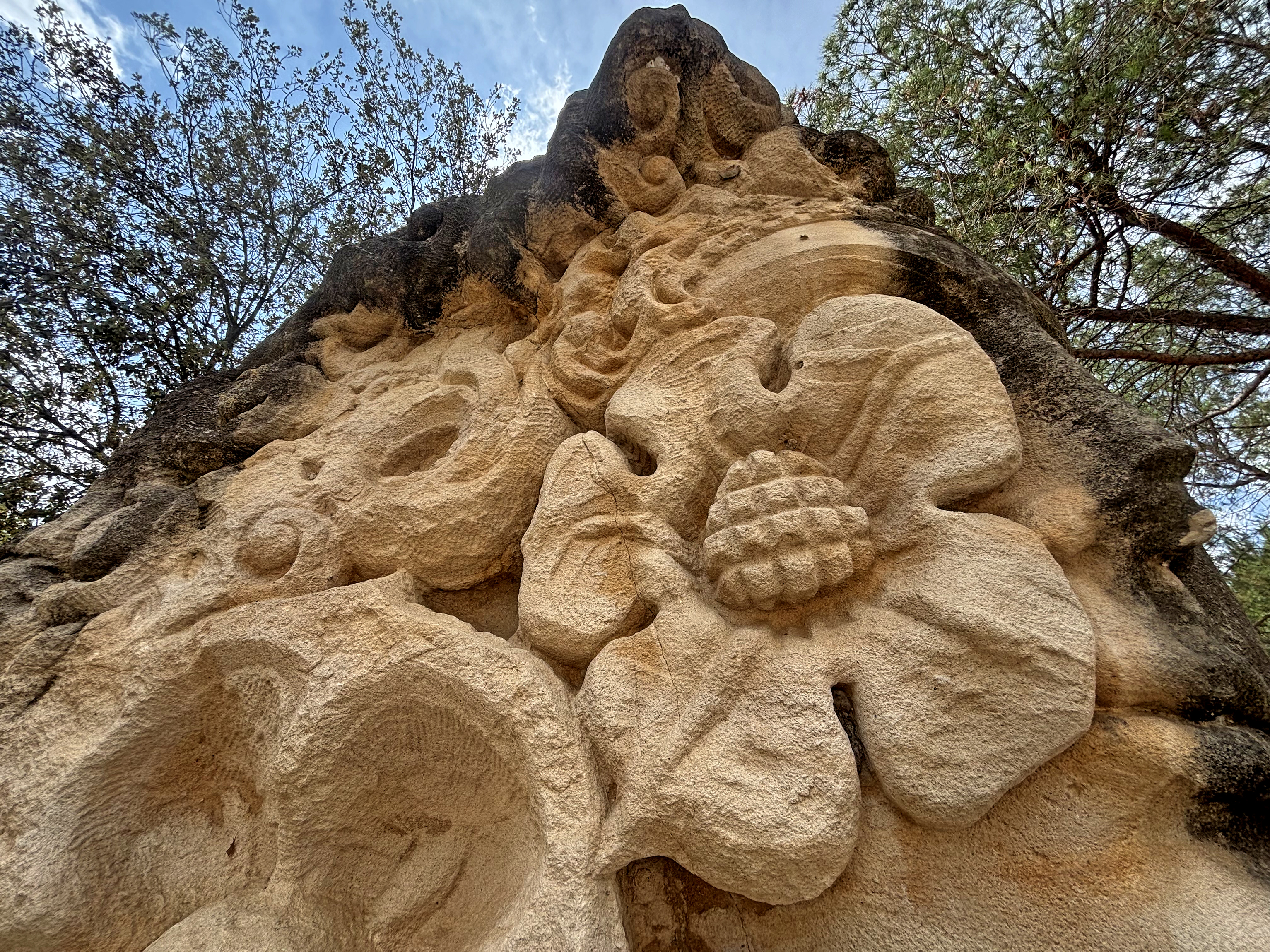 Escultura La Pepa, Constitució espanyola de 1812 a Sant Fruitós de Bages 