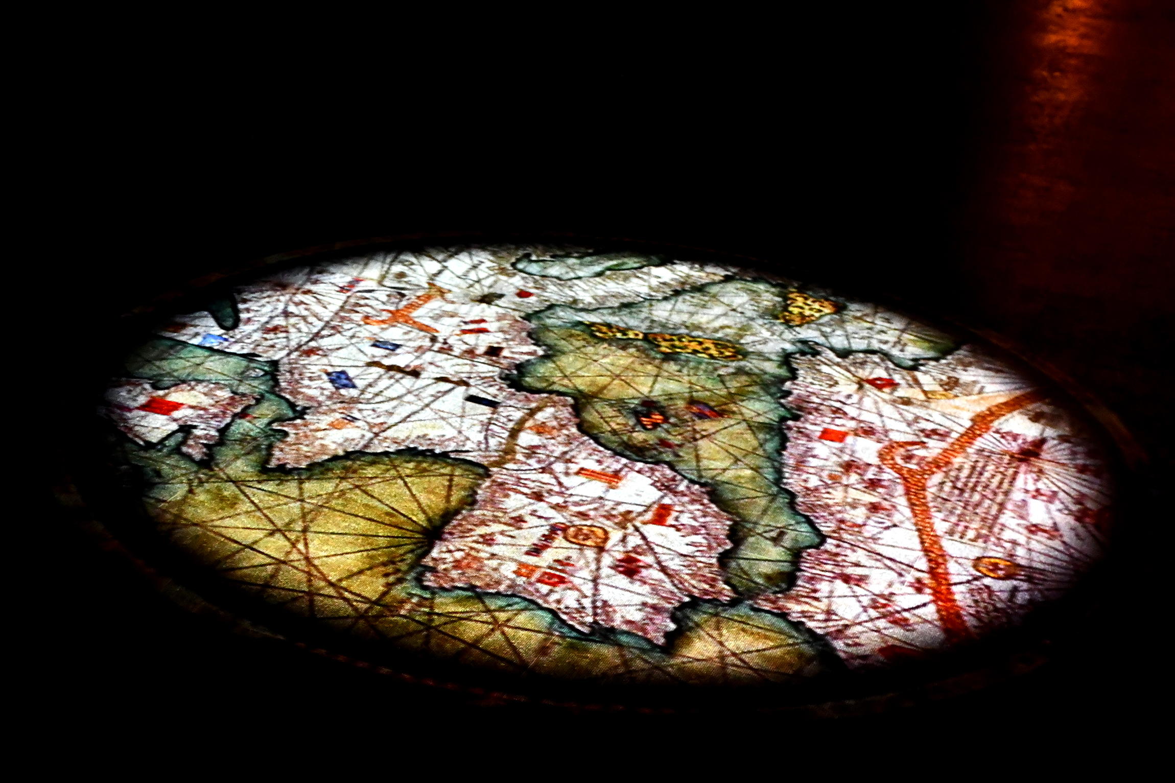 Celler del monestir de Sant Benet de Bages ***