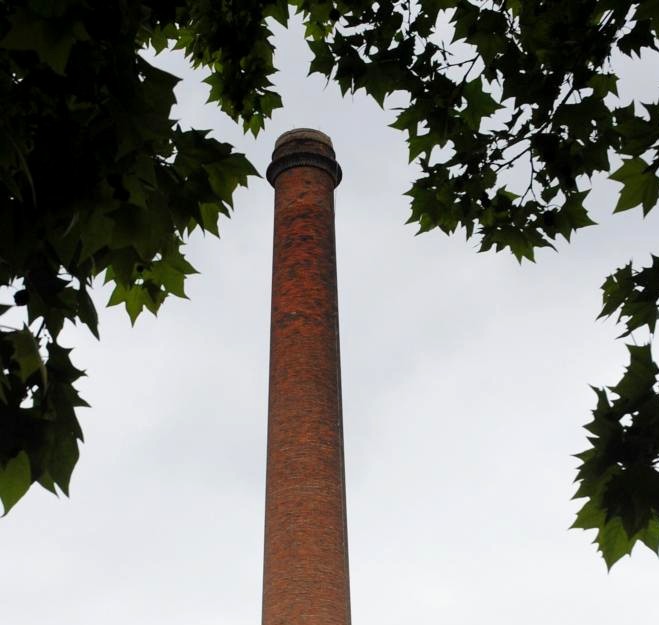 La Colònia Güell a Santa Coloma de Cervelló. La Fàbrica