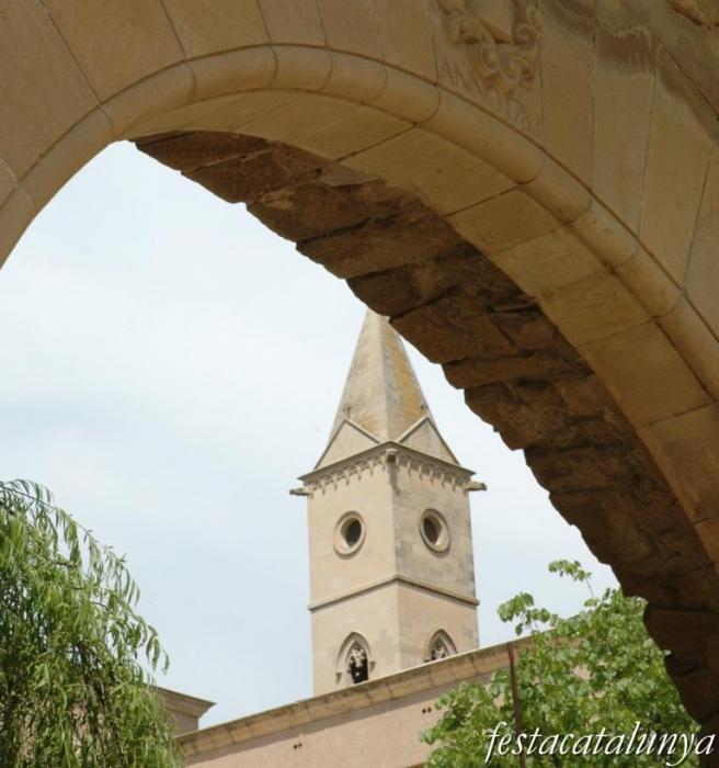 Monestir de Santa Maria de Bellpuig de les Avellanes a Os de Balaguer