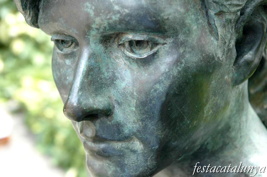 Nucli històric de Rajadell ***