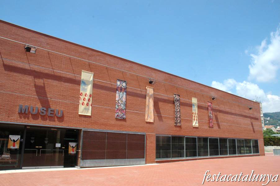 Museu de l'Estampació Tèxtil a l'antiga fàbrica del gas de Premià de Mar