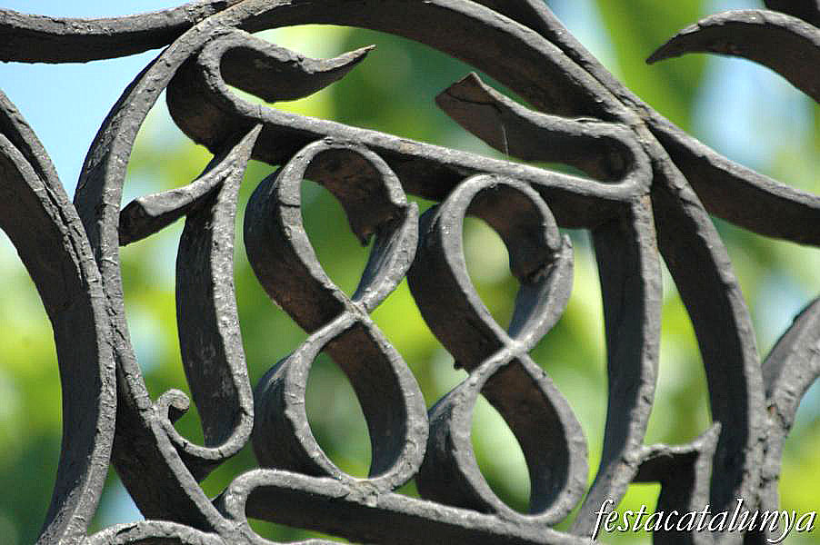 Museu de l'Estampació Tèxtil a l'antiga fàbrica del gas de Premià de Mar