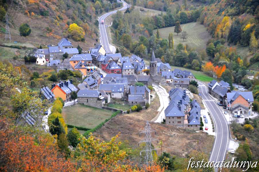 Vielha e Mijaran - Vista panoràmica del pòble d’Aubèrt