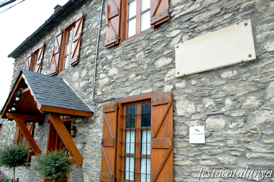 Vielha e Mijaran - Pòble de Montcorbau