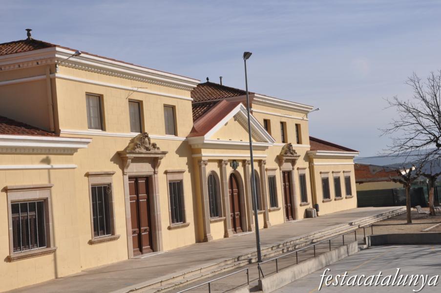 Escoles de Joan i Jaume Ràfols de Torrelavit