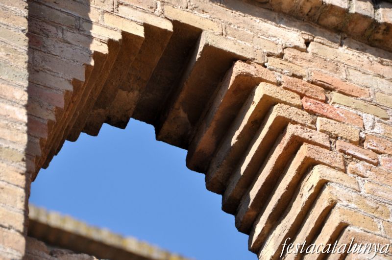 Sant Esteve Sesrovires - Caves Roger Goulart