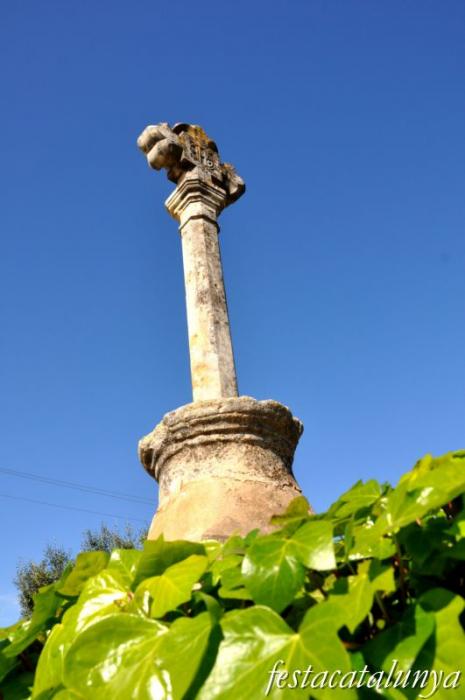 Sant Cugat Sesgarrigues - Creu del Padró