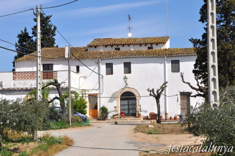 Sant Cugat Sesgarrigues - Masia del Pont