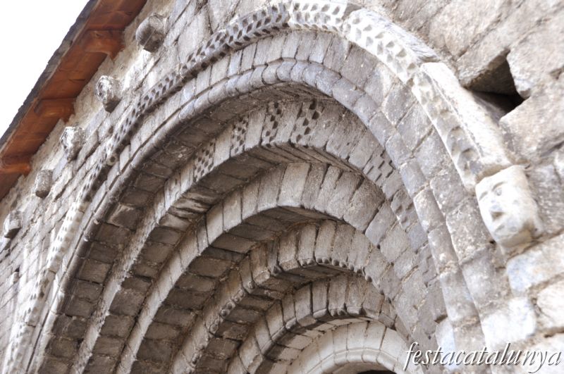 Arties - Glèisa de Santa Maria