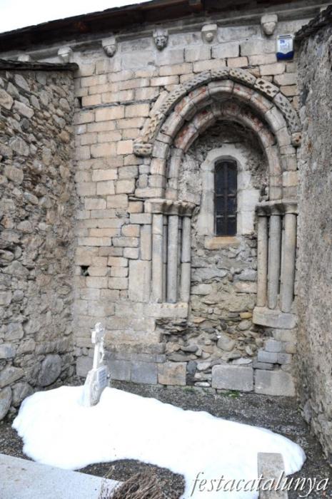 Arties - Glèisa de Santa Maria