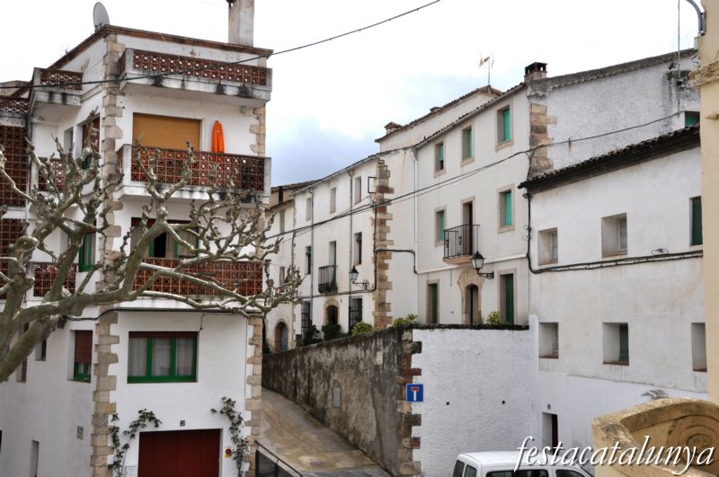 Nucli històric de Pontons