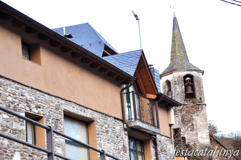 Arró (Es Bòrdes) - Glèisa de Sant Martin d’Arró