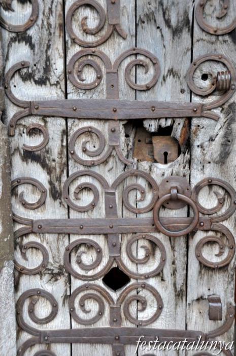 Castellar de n’Hug - Església parroquial de Santa Maria