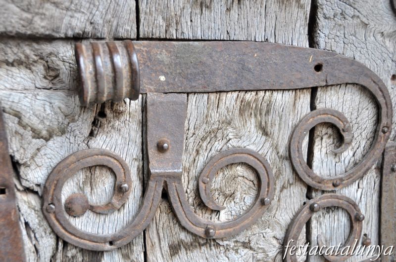 Castellar de n’Hug - Església parroquial de Santa Maria