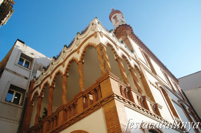 Cal Marquet de l'Arboç ***