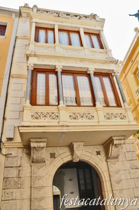 Arboç, L’ - Carrer Major (Ca l’Escarrà)