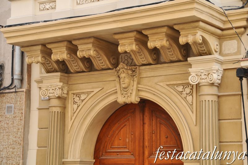 Arboç, L’ - Carrer Major (Cal Mas)