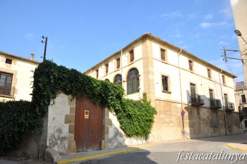 Cal Sant o cal Segarra a Ivars d'Urgell