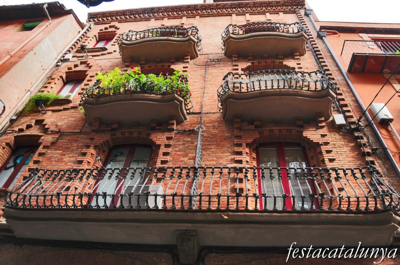 Casa Barons al carrer Major de Berga