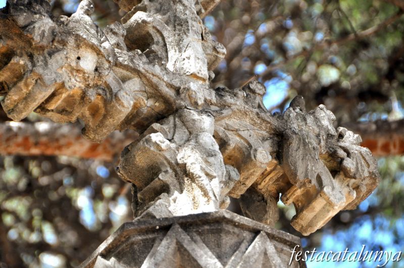 Creu del terme a la Sénia